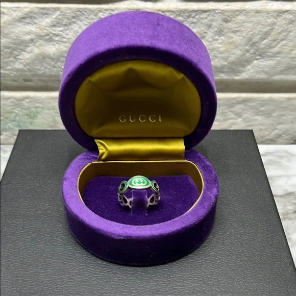 Gucci Interlocking G Ring 9MM Green Enamel STERLING SILVER Size 21 (9.5 US) EUC - Picture 2 of 11